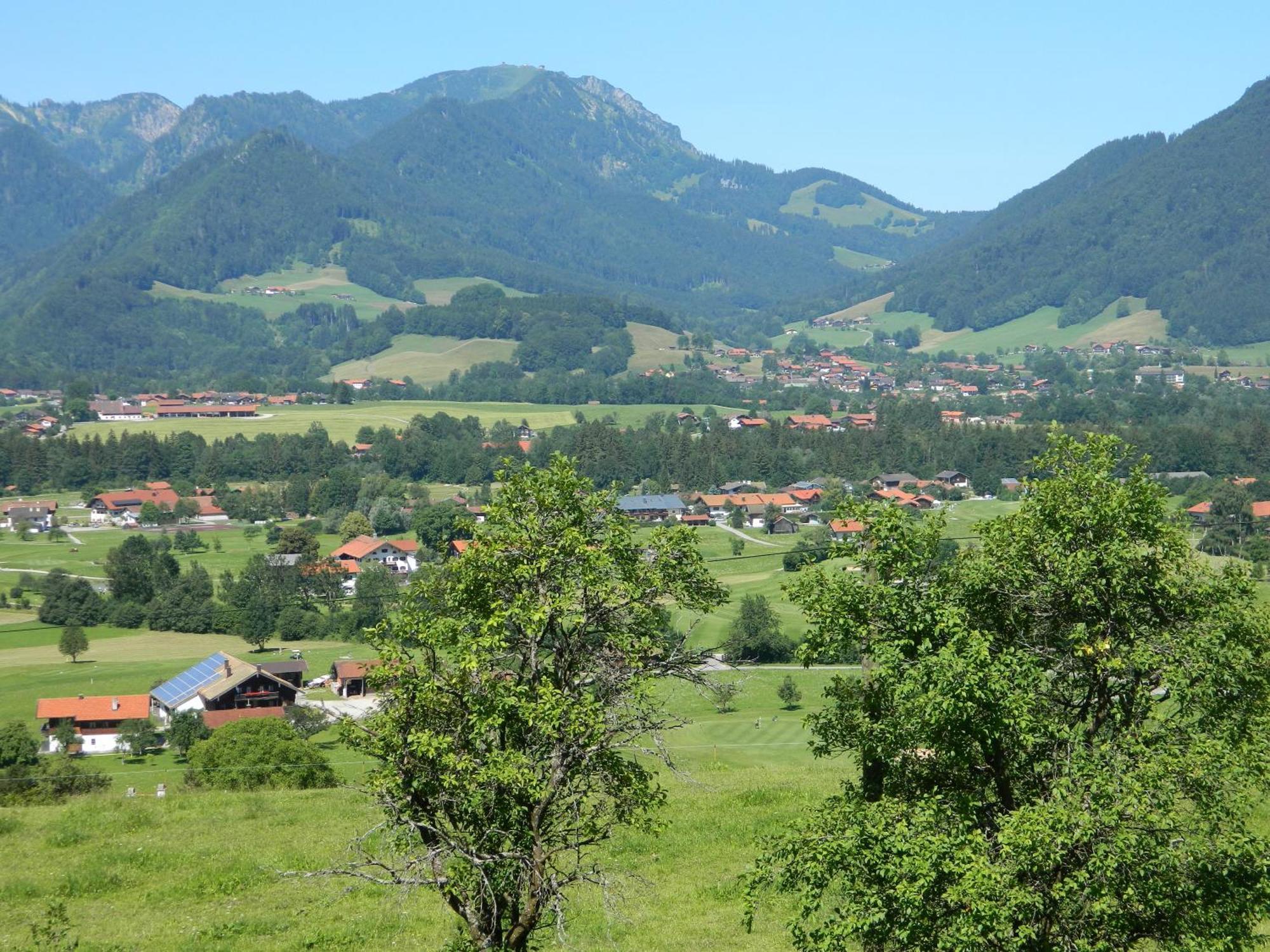 Hotel Garni Haus Alpine - Chiemgau Karte Inkl Ruhpolding Luaran gambar